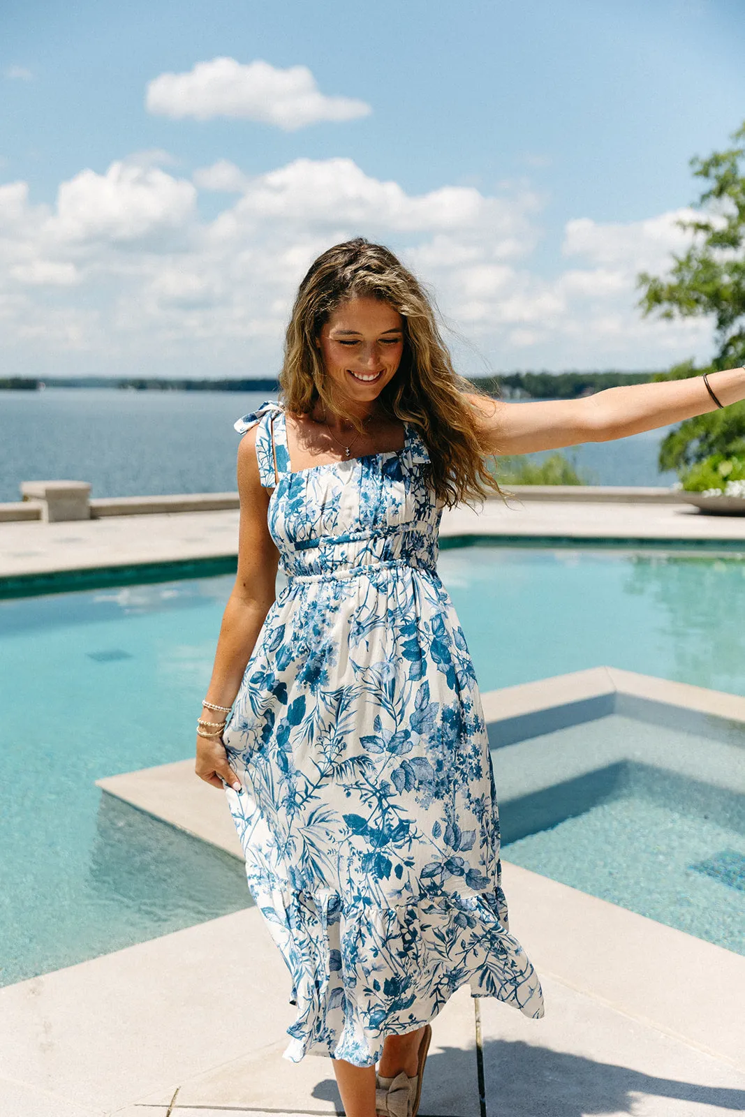 Cup Of Tea Midi Dress - Porcelain Blue