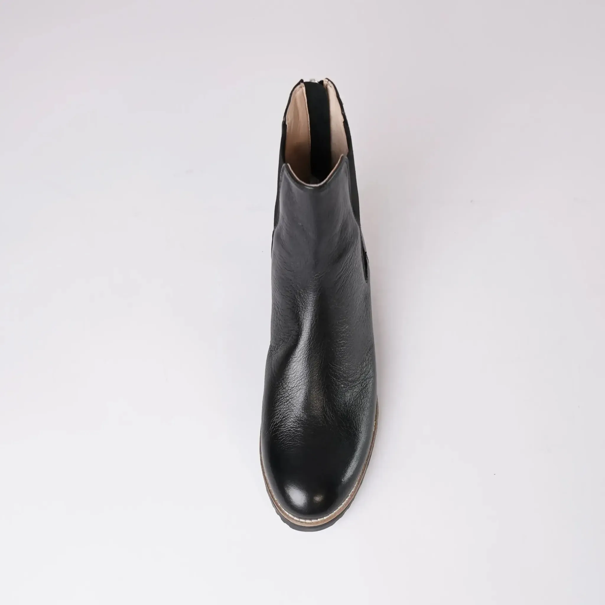 Oremi Black Leather Ankle Boots