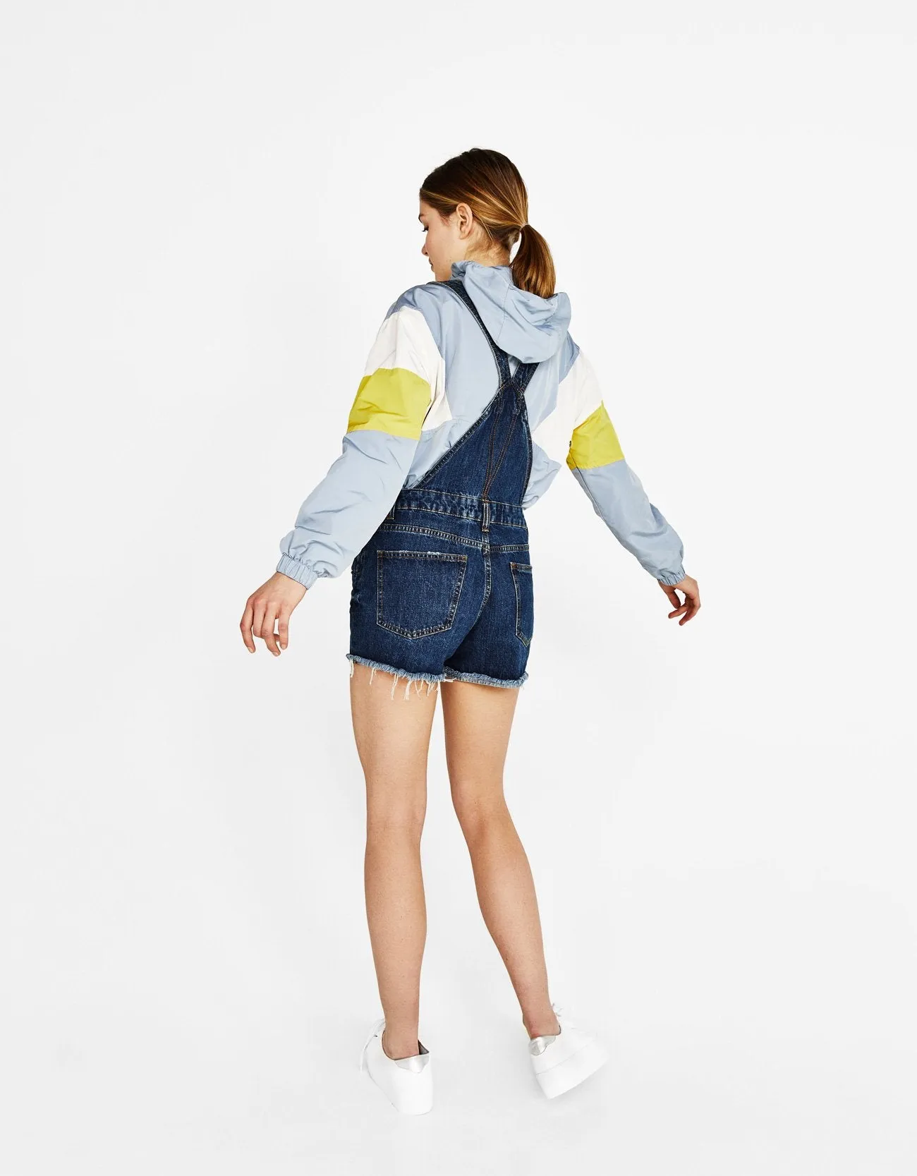 Short denim dungarees